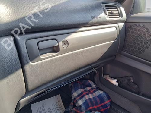 Handskerum VOLVO V70 I (875, 876) 2.5 TDI (140 hp) 29395786