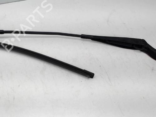 Front windshield wiper arm PEUGEOT 2008 I (CU_) 1.6 BlueHDi 120 | BP26999829C143 