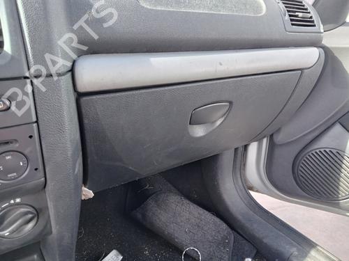 Used Glove box RENAULT CLIO II (BB_, CB_) 1.5 dCi (B/C2J) (68 hp) 29147999