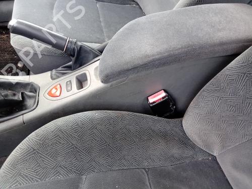 Sikkerhetsbelte-spenne RENAULT LAGUNA II Grandtour (KG0/1_) 1.8 16V (117 hp) 31333260