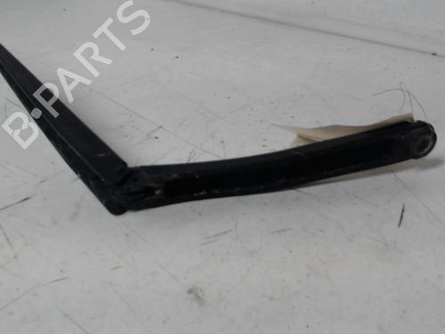 front-windshield-wiper-arm-renault-clio-iv-bh_-2012-2013-2014-2015-2016-2017-2018-2019-2020-2021-29148067 main image