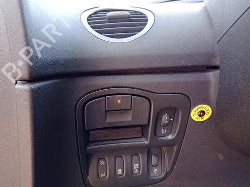 Used Switch RENAULT ESPACE IV (JK0/1_) 2.0 dCi (JK01, JK02, JK1J, JK1K, JK1H) (150 hp) 27002057