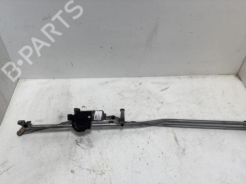 Used Front wiper motor PEUGEOT 308 I (4A_, 4C_) 1.6 HDi (109 hp) 26981892