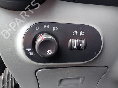 Used Headlight switch SEAT IBIZA III (6L1) 1.4 16V (86 hp) 26984980