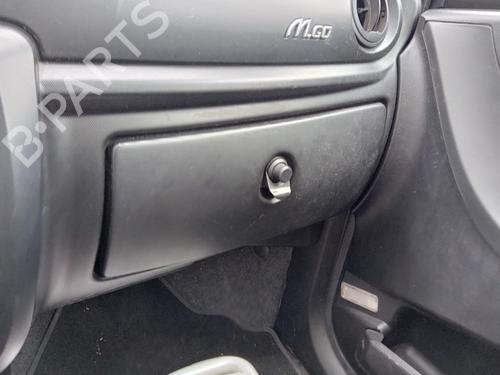 Used Glove box MICROCAR OPTIMAX 0.4 DCI (5 hp) 28132712