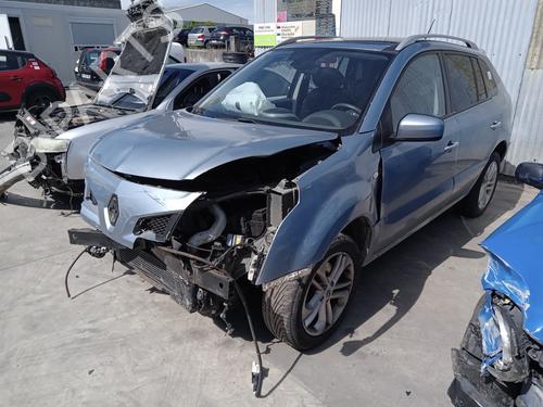 Used Left front steering knuckle Left front steering knuckle RENAULT KOLEOS I (HY_) 2.0 dCi 4x4 (HY0K) (150 hp) 34168098 34168098