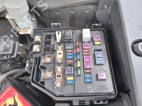 Used Fuse box HONDA CR-V III (RE_) 2.2 i-CTDi 4WD (RE6) (140 hp) 27023394