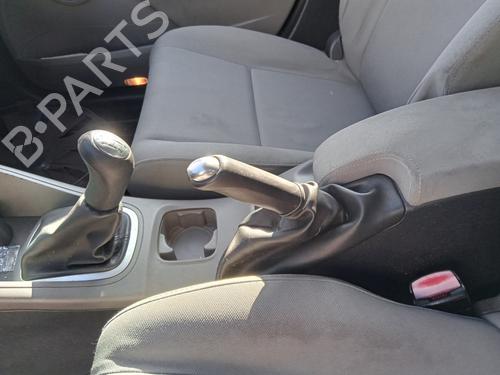 Used Seat buckle RENAULT MEGANE III Grandtour (KZ0/1) 1.5 dCi (KZ09, KZ0D, KZ1G, KZ29, KZ14, KZ1W, KZ10, KZ1F,... (110 hp) 29588171