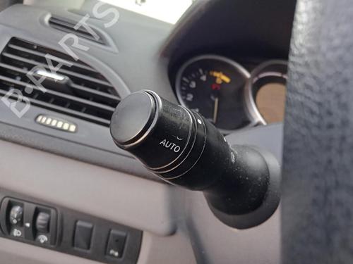 Used Steering column stalk RENAULT MEGANE III Grandtour (KZ0/1) 1.5 dCi (KZ09, KZ0D, KZ1G, KZ29, KZ14, KZ1W, KZ10, KZ1F,... (110 hp) 27013988