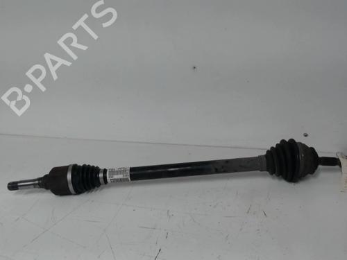 Used Right front driveshaft PEUGEOT 2008 I (CU_) 1.2 VTi (82 hp) 31046932