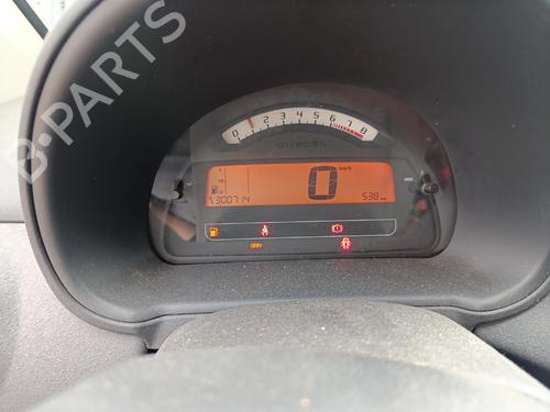 Used Instrument cluster Instrument cluster 38545818 38545818