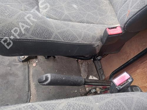 Used Hand brake RENAULT MASTER II Van (FD) 2.5 dCi (101 hp) 27011425