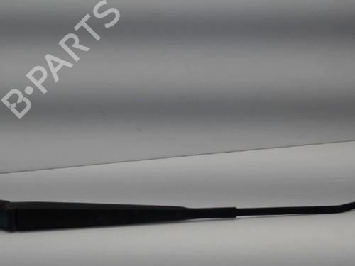 Used Front windshield wiper arm DACIA SANDERO 1.5 dCi (68 hp) 26999464