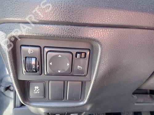 Used Mirror switch NISSAN JUKE (F15) 1.5 dCi (110 hp) 27011356