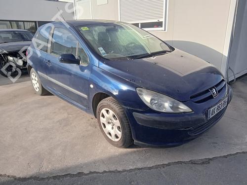 Used Windscreen washer tank PEUGEOT 307 (3A/C) 2.0 HDi 110 (107 hp) 31271043