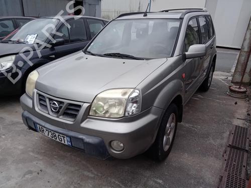 Used Front left lock NISSAN X-TRAIL I (T30) 2.2 Di 4x4 (114 hp) 27014124