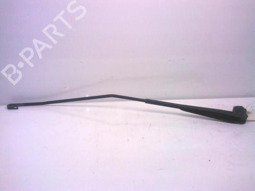 Used Front windshield wiper arm RENAULT LAGUNA I (B56_, 556_) 1.9 dCi (B56W) (107 hp) 27295286