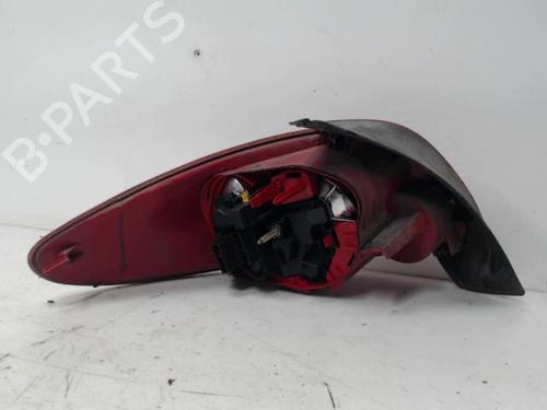 Right taillight PEUGEOT 206 Hatchback (2A/C) 1.4 HDi eco 70 | BP30859988C35