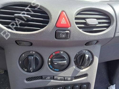 Used Warning switch MERCEDES-BENZ A-CLASS (W168) A 190 (168.032, 168.132) (125 hp) 26980748