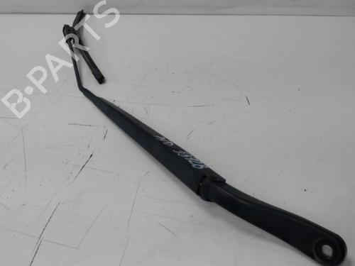 Used Front windshield wiper arm Front windshield wiper arm 26985300 26985300