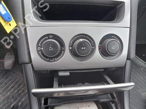 Used Climate control PEUGEOT 308 I (4A_, 4C_) 1.6 HDi (109 hp) 28692499
