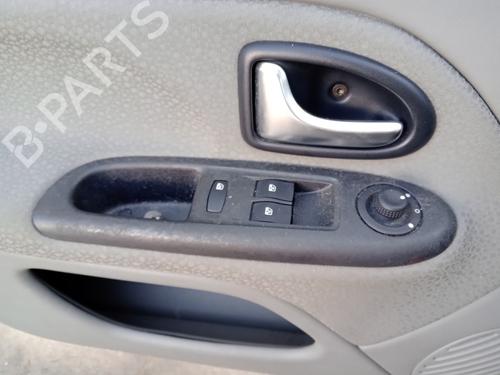 Used Mirror switch RENAULT CLIO II (BB_, CB_) 1.4 16V (B/CB0P, BB13) (98 hp) 32783975