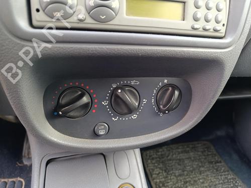 Used Climate control Climate control RENAULT CLIO II (BB_, CB_) 1.2 (BB0A, BB0F, BB10, BB1K, BB28, BB2D, BB2H, CB0A,... (58 hp) 39685070 39685070
