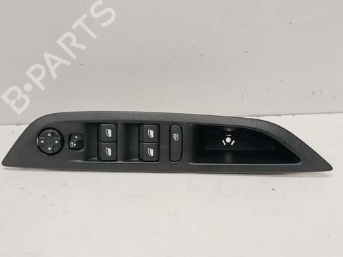 Used Left front window switch Left front window switch PEUGEOT 208 II (UB_, UP_, UW_, UJ_) e-208 (136 hp) 39469076 39469076