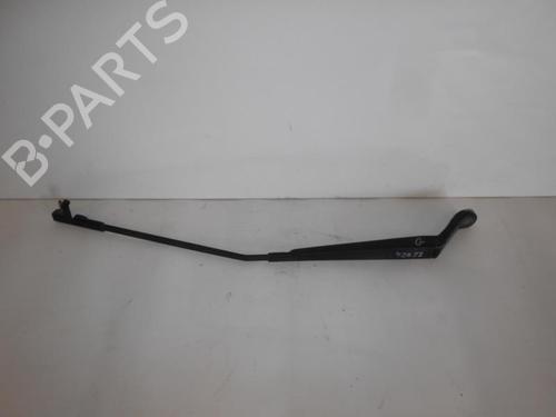 Used Front windshield wiper arm PEUGEOT 407 SW (6E_, 6D_) 2.0 HDi 135 (136 hp) 26984222