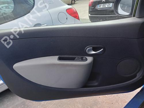 front-left-interior-door-handle-renault-clio-iii-br01-cr01-2005-2006-2007-2008-2009-2010-2011-2012-2013-2014-33218544 main image