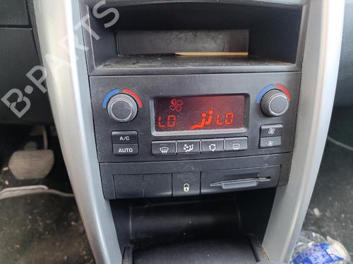 Used Climate control Climate control 38328650 38328650