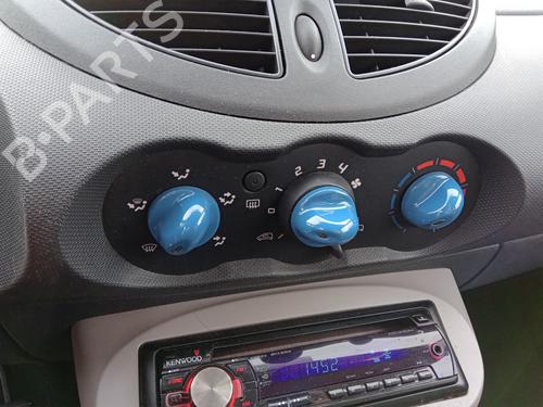 Used Climate control RENAULT TWINGO II (CN0_) 1.2 16V (CN04, CN0B) (75 hp) 31625156
