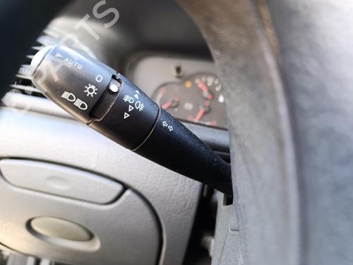 Used Steering column stalk Steering column stalk CITROËN C5 I (DC_) 2.0 HDi (DCRHZB, DCRHZE) (109 hp) 40201582 40201582
