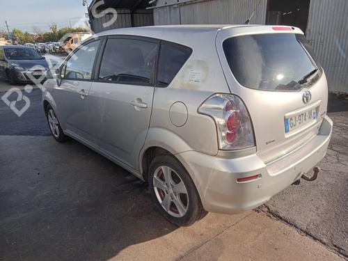Used Third brake light TOYOTA COROLLA Verso (ZER_, ZZE12_, R1_) 2.2 D-4D (AUR10_, AUR10R) (136 hp) 31178257