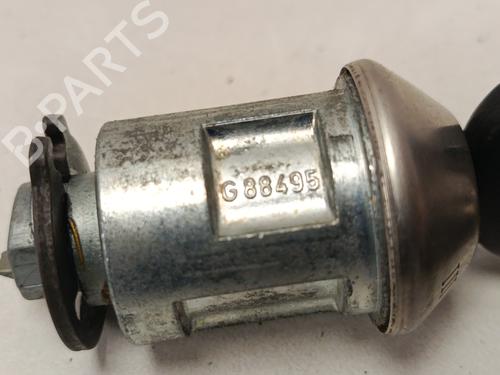 Used Ignition barrel Ignition barrel FORD FIESTA III (GFJ) 1.1 (55 hp) 33991646 33991646