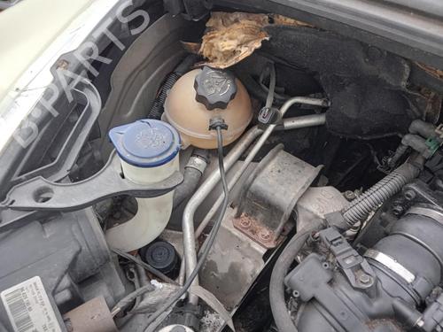 Used Expansion tank PEUGEOT 5008 (0U_, 0E_) 1.6 HDi (110 hp) 26994787
