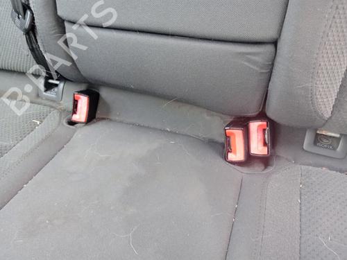 Used Seat buckle VW GOLF V (1K1) 1.9 TDI (105 hp) 27012541