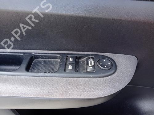Interrupteur de vitre avant gauche PEUGEOT 307 (3A/C) 1.6 16V (109 hp) 29206107