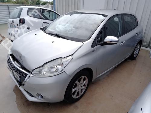 Used Front left exterior door handle PEUGEOT 208 I (CA_, CC_) 1.2 VTI 82 (82 hp) 28809733