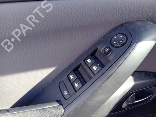 Venstre fortil elrude kontakt CITROËN C4 Grand Picasso II (DA_, DE_) 1.6 BlueHDi 120 (120 hp) 28427516