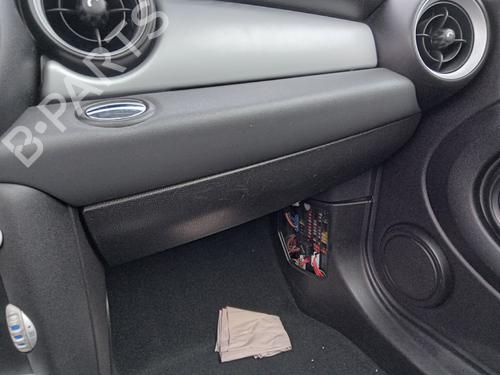 Handskerum MINI MINI (R56) One (95 hp) 31709567