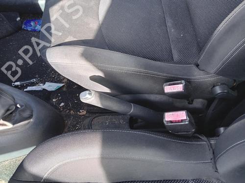 Used Seat buckle RENAULT CLIO II (BB_, CB_) 1.5 dCi (B/C2J) (68 hp) 29147997