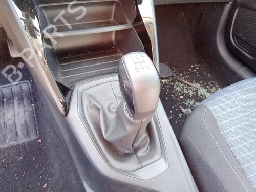 Used Gear lever PEUGEOT 208 II (UB_, UP_, UW_, UJ_) 1.2 PureTech 75 (75 hp) 27011637