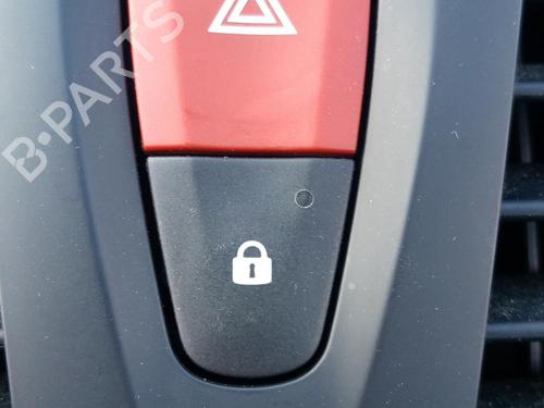 Advarselsbryter RENAULT MEGANE III Hatchback (BZ0/1_, B3_) 1.5 dCi (BZ09, BZ0D, BZ1W, BZ29, BZ14) (110 hp) 27140913