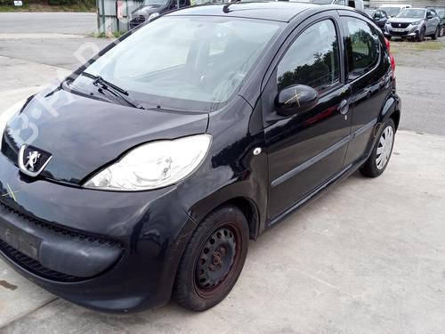 Used Windscreen washer tank PEUGEOT 107 (PM_, PN_) 1.0 (68 hp) 27138585