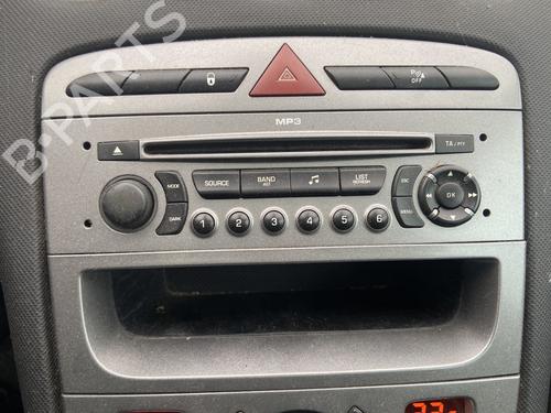 Used Radio PEUGEOT 308 SW I (4E_, 4H_) 1.6 HDi (109 hp) 32347318