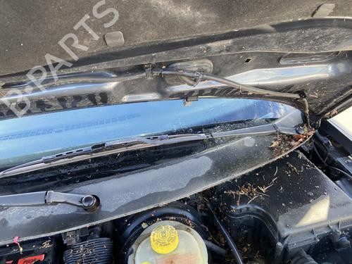 Silniczek wycieraczek przednich VW PASSAT B5 (3B2) 1.9 TDI 8D1955113B