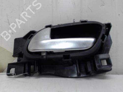 Used Front left interior door handle Front left interior door handle PEUGEOT 208 I (CA_, CC_) 1.6 HDi / BlueHDi 75 (75 hp) 27118825 27118825