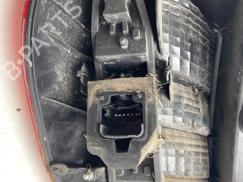 right-taillight-renault-scenic-ii-jm01_-2003-2004-2005-2006-2007-2008-2009-2010-29457213 main image