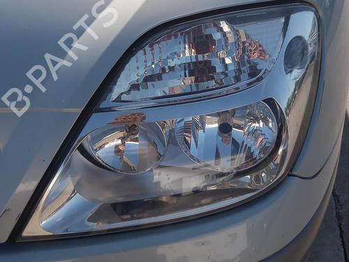 Left headlight RENAULT SCÉNIC I MPV (JA0/1_, FA0_) 2.0 16V (JA1D, JA17) 260600499R
